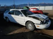 ✅ 1999 Mercury Sable • VIN: 1MEFM58SXXA624635 • Lot: 86430645. Wystawiony na Copart z przebiegiem 138 169 mil. Bezpłatny archiwum sprzedaży aukcyjnych z USA i szczegółowy raport historii pojazdu na DreamBid. Zdjęcie 4.