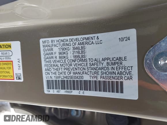 ✅ 2025 Honda Civic Sport • VIN: 19XFL2H82SE004200 • Lot: 43309820. Listed on IAAI with 14,909 mi. Free auction sales archive from the USA and detailed vehicle history report at DreamBid. Image 9.