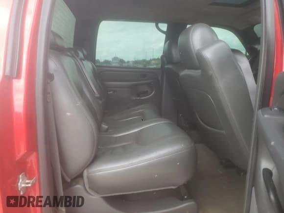 ✅ 2005 Chevrolet Silverado 2500HD LS • VIN: 1GCHK23285F894999 • Lot: 91209125. Wystawiony na Copart z przebiegiem Nie podano. Bezpłatny archiwum sprzedaży aukcyjnych z USA i szczegółowy raport historii pojazdu na DreamBid. Zdjęcie 10.