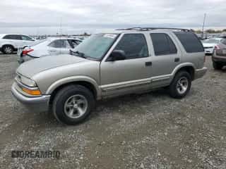 2000 Chevrolet Blazer LT z VIN 1GNCS13W2Y2397280, wystawiony jako Copart lot #81970654 z przebiegiem 154 674 mil mil oraz Szkoda całkowita • Salvage title. Historia ofert i sprzedaży dostępna na DreamBid. Obrazek 1.