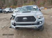 ✅ 2019 Toyota Tacoma SR5 • VIN: 3TMCZ5AN9KM233899 • Лот: 43641249. Опубликован ранее на IAAI с пробегом 110 460 миль. Бесплатный доступ к архиву аукционных продаж из США и подробный отчёт об истории автомобиля на DreamBid. Изображение 12.