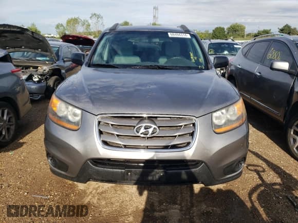 ✅ 2011 Hyundai Santa Fe GLS • VIN: 5XYZGDAG1BG035472 • Lot: 68494314. Listed on Copart with 131,799 mi. Free auction sales archive from the USA and detailed vehicle history report at DreamBid. Image 5.