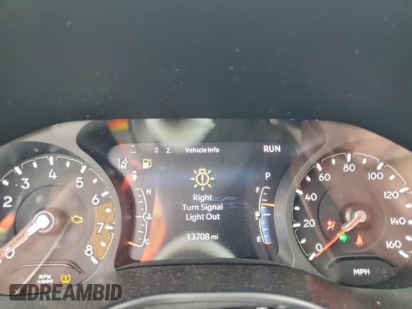 ✅ 2025 Jeep Compass Limited • VIN: 3C4NJDCN1ST599983 • Lot: 95864275. Listed on Copart with 13,708 mi. Free auction sales archive from the USA and detailed vehicle history report at DreamBid. Image 9.