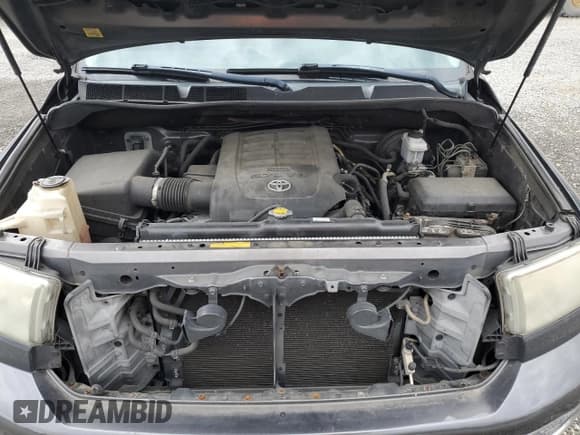 ✅ 2011 Toyota Tundra Limited • VIN: 5TFHY5F12BX194999 • Лот: 61393205. Опубликован ранее на Copart с пробегом 274 845 миль. Бесплатный доступ к архиву аукционных продаж из США и подробный отчёт об истории автомобиля на DreamBid. Изображение 11.