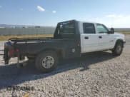 ✅ 2006 Chevrolet Silverado 2500HD LT2 • VIN: 1GCHK23D16F165942 • Lot: 64203524. Wystawiony na Copart z przebiegiem 334 166 mil. Bezpłatny archiwum sprzedaży aukcyjnych z USA i szczegółowy raport historii pojazdu na DreamBid. Zdjęcie 3.