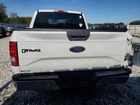 ✅ 2015 Ford F-150 XLT • VIN: 1FTEW1EF1FKD72838 • Лот: 90985935. Опубликован ранее на Copart с пробегом 176 825 миль. Бесплатный доступ к архиву аукционных продаж из США и подробный отчёт об истории автомобиля на DreamBid. Изображение 6.