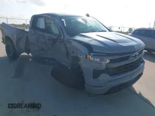 ✅ 2024 Chevrolet Silverado 1500 RST • VIN: 1GCUDEE82RZ340244 • Lot: 43486148. Wystawiony na IAAI z przebiegiem 44 917 mil. Bezpłatny archiwum sprzedaży aukcyjnych z USA i szczegółowy raport historii pojazdu na DreamBid. Zdjęcie 1.