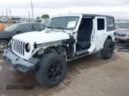 ✅ 2021 Jeep Wrangler Unlimited Sport S • VIN: 1C4HJXDG8MW509322 • Lot: 42110123. Wystawiony na IAAI z przebiegiem 39 955 mil. Bezpłatny archiwum sprzedaży aukcyjnych z USA i szczegółowy raport historii pojazdu na DreamBid. Zdjęcie 2.