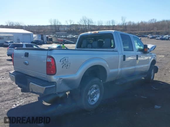 ✅ 2016 Ford F-250 Lariat • VIN: 1FT7W2B65GEA68060 • Лот: 41852381. Опубликован ранее на IAAI с пробегом 140 721 миль. Бесплатный доступ к архиву аукционных продаж из США и подробный отчёт об истории автомобиля на DreamBid. Изображение 4.