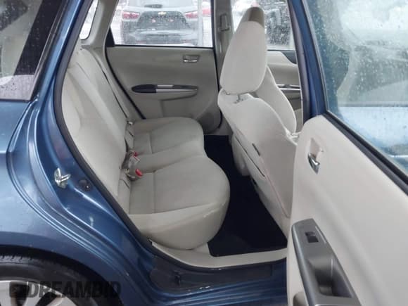 ✅ 2010 Subaru Impreza i Premium • VIN: JF1GH6B61AH812265 • Lot: 43781253. Listed on IAAI with 133,964 mi. Free auction sales archive from the USA and detailed vehicle history report at DreamBid. Image 8.