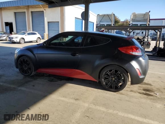 ✅ 2012 Hyundai Veloster w/Gray Int • VIN: KMHTC6ADXCU026249 • Lot: 47687465. Wystawiony na Copart z przebiegiem 138 969 mil. Bezpłatny archiwum sprzedaży aukcyjnych z USA i szczegółowy raport historii pojazdu na DreamBid. Zdjęcie 2.