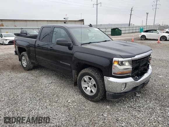 ✅ 2017 Chevrolet Silverado 1500 LT • VIN: 1GCVKREC7HZ385605 • Лот: 93316875. Опубликован ранее на Copart с пробегом 108 064 миль. Бесплатный доступ к архиву аукционных продаж из США и подробный отчёт об истории автомобиля на DreamBid. Изображение 4.