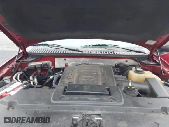 ✅ 2007 Ford Expedition XLT • VIN: 1FMFU15537LA45334 • Lot: 43588459. Wystawiony na IAAI z przebiegiem 96 355 mil. Bezpłatny archiwum sprzedaży aukcyjnych z USA i szczegółowy raport historii pojazdu na DreamBid. Zdjęcie 10.