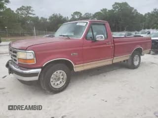 ✅ 1995 Ford F-150 • VIN: 1FTEF15N7SNB41751 • Lot: 86223125. Wystawiony na Copart z przebiegiem 337 573 mil. Bezpłatny archiwum sprzedaży aukcyjnych z USA i szczegółowy raport historii pojazdu na DreamBid. Zdjęcie 1.