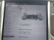 ✅ 2014 Tesla Model S 60 • VIN: 5YJSA1H11EFP54056 • Lot: 43293615. Wystawiony na IAAI z przebiegiem 188 284 mil. Bezpłatny archiwum sprzedaży aukcyjnych z USA i szczegółowy raport historii pojazdu na DreamBid. Zdjęcie 18.