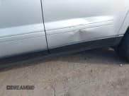 ✅ 2017 GMC Acadia Limited • VIN: 1GKKRSKDXHJ207662 • Lot: 43904518. Listed on IAAI with 175,435 mi. Free auction sales archive from the USA and detailed vehicle history report at DreamBid. Image 6.