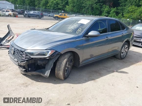 ✅ 2021 Volkswagen Jetta SEL • VIN: 3VWE57BU0MM089441 • Lot: 42730952. Listed on IAAI with 76,271 mi. Free auction sales archive from the USA and detailed vehicle history report at DreamBid. Image 2.