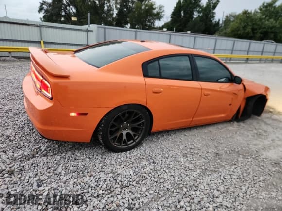 ✅ 2014 Dodge Charger RT Plus • VIN: 2C3CDXCT8EH161073 • Lot: 86599615. Listed on Copart with 130,576 mi. Free auction sales archive from the USA and detailed vehicle history report at DreamBid. Image 3.