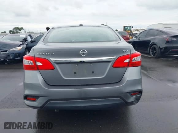 ✅ 2017 Nissan Sentra SL • VIN: 3N1AB7AP8HY295906 • Lot: 43188421. Listed on IAAI with 60,040 mi. Free auction sales archive from the USA and detailed vehicle history report at DreamBid. Image 16.