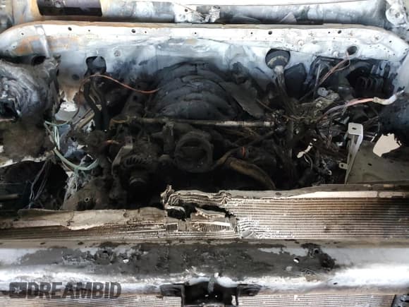 ✅ 2021 Chevrolet Silverado 2500HD Custom • VIN: 1GC4YME79MF261542 • Лот: 89683555. Опубликован ранее на Copart с пробегом Не указан. Бесплатный доступ к архиву аукционных продаж из США и подробный отчёт об истории автомобиля на DreamBid. Изображение 11.