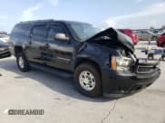 ✅ 2008 Chevrolet Suburban Commercial • VIN: 3GNGK26K38G313121 • Lot: 78526524. Wystawiony na Copart z przebiegiem 218 573 mil. Bezpłatny archiwum sprzedaży aukcyjnych z USA i szczegółowy raport historii pojazdu na DreamBid. Zdjęcie 4.