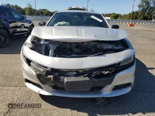 ✅ 2018 Dodge Charger Police • VIN: 2C3CDXKT9JH170831 • Lot: 81155275. Wystawiony na Copart z przebiegiem 129 091 mil. Bezpłatny archiwum sprzedaży aukcyjnych z USA i szczegółowy raport historii pojazdu na DreamBid. Zdjęcie 5.