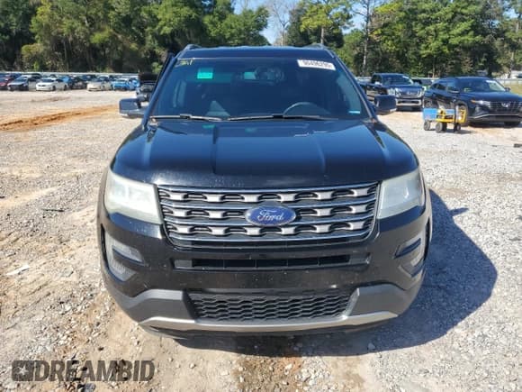 ✅ 2016 Ford Explorer XLT • VIN: 1FM5K7D80GGA93737 • Lot: 90496295. Wystawiony na Copart z przebiegiem 174 782 mil. Bezpłatny archiwum sprzedaży aukcyjnych z USA i szczegółowy raport historii pojazdu na DreamBid. Zdjęcie 5.