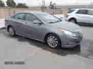 2014 Hyundai Sonata SE with VIN 5NPEC4ACXEH833859, listed as a IAAI auction lot 43589316 with 144,188 mi miles and . Bid and sale history available at DreamBid. Image 1.