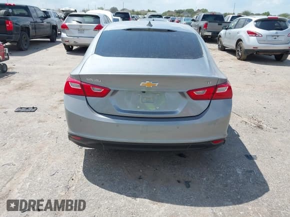 ✅ 2024 Chevrolet Malibu LT • VIN: 1G1ZD5ST5RF174794 • Lot: 43189444. Wystawiony na IAAI z przebiegiem 37 420 mil. Bezpłatny archiwum sprzedaży aukcyjnych z USA i szczegółowy raport historii pojazdu na DreamBid. Zdjęcie 16.