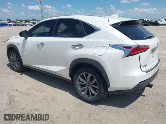 ✅ 2015 Lexus NX 200t • VIN: JTJBARBZXF2024466 • Lot: 42587361. Wystawiony na IAAI z przebiegiem 152 171 mil. Bezpłatny archiwum sprzedaży aukcyjnych z USA i szczegółowy raport historii pojazdu na DreamBid. Zdjęcie 3.
