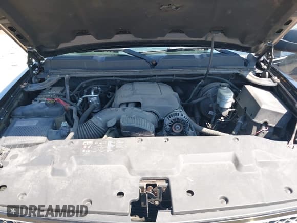 ✅ 2012 Chevrolet Silverado 1500 LTZ • VIN: 3GCPKTE78CG285045 • Lot: 42864764. Wystawiony na IAAI z przebiegiem 90 758 mil. Bezpłatny archiwum sprzedaży aukcyjnych z USA i szczegółowy raport historii pojazdu na DreamBid. Zdjęcie 10.