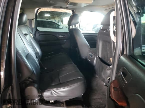 ✅ 2013 Chevrolet Suburban LT • VIN: 1GNSCJE06DR342141 • Lot: 91397475. Listed on Copart with 241,751 mi. Free auction sales archive from the USA and detailed vehicle history report at DreamBid. Image 11.