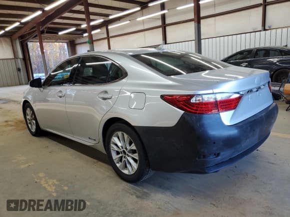 ✅ 2013 Lexus ES 300h • VIN: JTHBW1GGXD2010608 • Lot: 92242435. Listed on Copart with 147,906 mi. Free auction sales archive from the USA and detailed vehicle history report at DreamBid. Image 2.