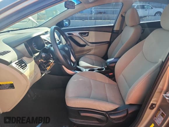 ✅ 2016 Hyundai Elantra SE • VIN: 5NPDH4AE4GH676217 • Lot: 70168705. Listed on Copart with 141,905 mi. Free auction sales archive from the USA and detailed vehicle history report at DreamBid. Image 7.