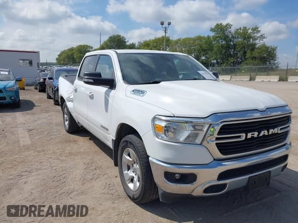 ✅ 2021 Ram 1500 Big Horn • VIN: 1C6SRFFTXMN567691 • Lot: 43115791. Wystawiony na IAAI z przebiegiem 104 406 mil. Bezpłatny archiwum sprzedaży aukcyjnych z USA i szczegółowy raport historii pojazdu na DreamBid. Zdjęcie 1.