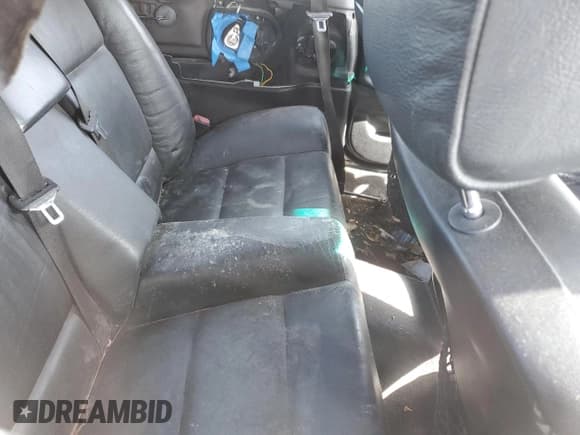 ✅ 1995 BMW 3 Series 318i • VIN: WBABK5321SEC84287 • Лот: 47007015. Опубликован ранее на Copart с пробегом 143 822 миль. Бесплатный доступ к архиву аукционных продаж из США и подробный отчёт об истории автомобиля на DreamBid. Изображение 10.