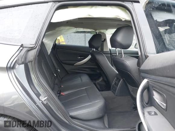 ✅ 2014 BMW 3 Series 328i Gran Turismo xDrive • VIN: WBA3X5C52ED557387 • Лот: 42890721. Опубликован ранее на IAAI с пробегом 97 589 миль. Бесплатный доступ к архиву аукционных продаж из США и подробный отчёт об истории автомобиля на DreamBid. Изображение 8.