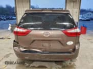 ✅ 2018 Toyota Sienna LE • VIN: 5TDJZ3DC6JS206809 • Лот: 92992355. Опубликован ранее на Copart с пробегом Не указан. Бесплатный доступ к архиву аукционных продаж из США и подробный отчёт об истории автомобиля на DreamBid. Изображение 6.