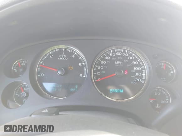 ✅ 2010 GMC Yukon XL Denali • VIN: 1GKUKMEF7AR280212 • Lot: 43642221. Listed on IAAI with 314,758 mi. Free auction sales archive from the USA and detailed vehicle history report at DreamBid. Image 15.