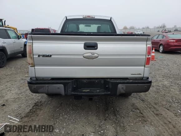 ✅ 2012 Ford F-150 XLT • VIN: 1FTFX1EF9CFB44351 • Lot: 93707615. Listed on Copart with 108,257 mi. Free auction sales archive from the USA and detailed vehicle history report at DreamBid. Image 6.