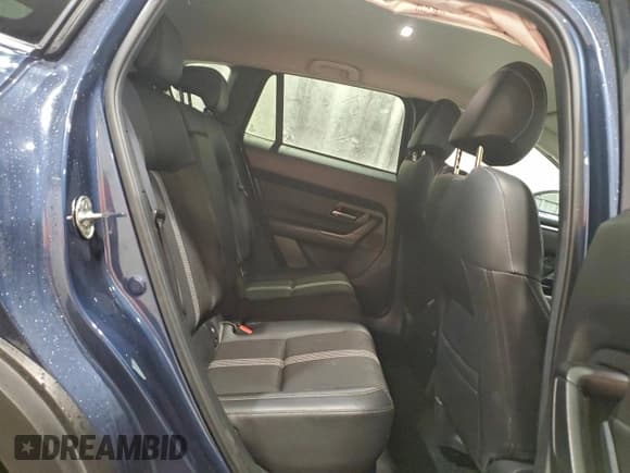 ✅ 2025 Mazda CX-50 S Preferred • VIN: 7MMVABBMXSN322682 • Lot: 96213705. Listed on Copart with 30,287 mi. Free auction sales archive from the USA and detailed vehicle history report at DreamBid. Image 11.