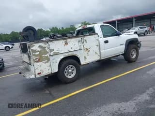 ✅ 2001 Chevrolet Silverado 2500 • VIN: 1GBHC24U11Z319315 • Lot: 42423265. Wystawiony na IAAI z przebiegiem 243 359 mil. Bezpłatny archiwum sprzedaży aukcyjnych z USA i szczegółowy raport historii pojazdu na DreamBid. Zdjęcie 4.