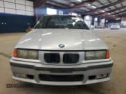 ✅ 1997 BMW M3 • VIN: WBSCD0323VEE10862 • Lot: 47974465. Wystawiony na Copart z przebiegiem 148 813 mil. Bezpłatny archiwum sprzedaży aukcyjnych z USA i szczegółowy raport historii pojazdu na DreamBid. Zdjęcie 5.