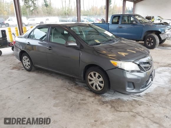 ✅ 2011 Toyota Corolla S • VIN: 2T1BU4EE9BC673418 • Лот: 43689552. Опубликован ранее на IAAI с пробегом 125 663 миль. Бесплатный доступ к архиву аукционных продаж из США и подробный отчёт об истории автомобиля на DreamBid. Изображение 1.