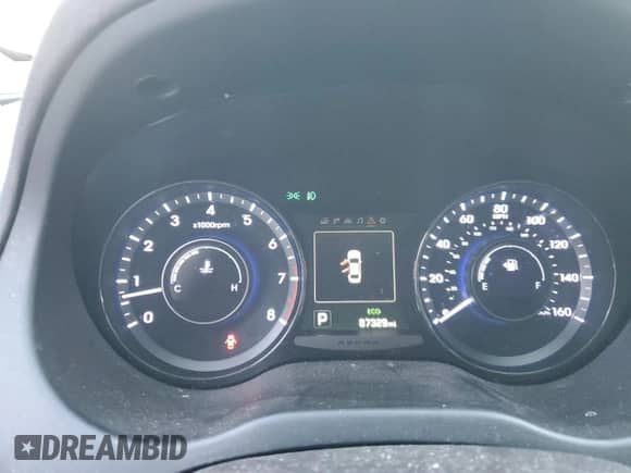 2016 Hyundai Azera Limited with VIN KMHFH4JG3GA559791, listed as a Copart auction lot 83408684 with 87,329 mi miles and Salvage title. Bid and sale history available at DreamBid. Image 9.