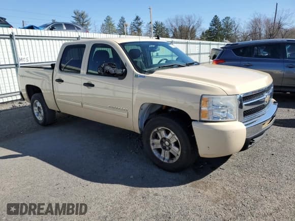 ✅ 2010 Chevrolet Silverado 1500 1HY • VIN: 3GCXKUEJ2AG207889 • Lot: 50153935. Listed on Copart with 184,279 mi. Free auction sales archive from the USA and detailed vehicle history report at DreamBid. Image 4.