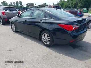 ✅ 2014 Hyundai Sonata GLS • VIN: 5NPEB4AC4EH944412 • Lot: 42797893. Listed on IAAI with 104,271 mi. Free auction sales archive from the USA and detailed vehicle history report at DreamBid. Image 3.