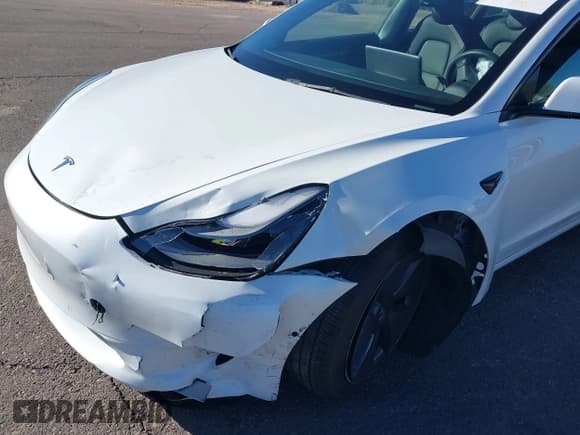 ✅ 2021 Tesla Model 3 Long Range • VIN: 5YJ3E1EB9MF085877 • Lot: 43682788. Wystawiony na IAAI z przebiegiem 57 887 mil. Bezpłatny archiwum sprzedaży aukcyjnych z USA i szczegółowy raport historii pojazdu na DreamBid. Zdjęcie 6.