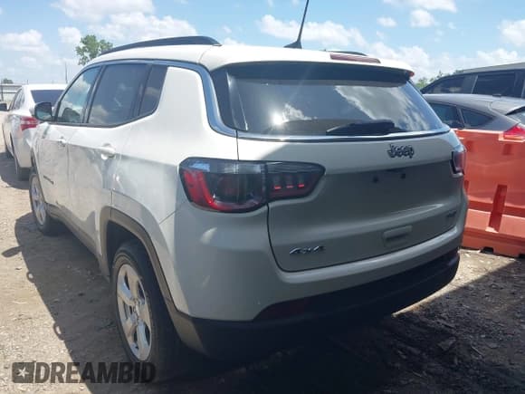 ✅ 2021 Jeep Compass Altitude • VIN: 3C4NJDBB0MT600115 • Lot: 42554350. Listed on IAAI with 68,909 mi. Free auction sales archive from the USA and detailed vehicle history report at DreamBid. Image 3.
