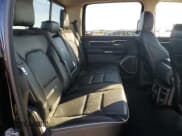 ✅ 2022 Ram 1500 Laramie • VIN: 1C6SRFJT5NN258087 • Лот: 90655395. Опубликован ранее на Copart с пробегом 25 996 миль. Бесплатный доступ к архиву аукционных продаж из США и подробный отчёт об истории автомобиля на DreamBid. Изображение 10.